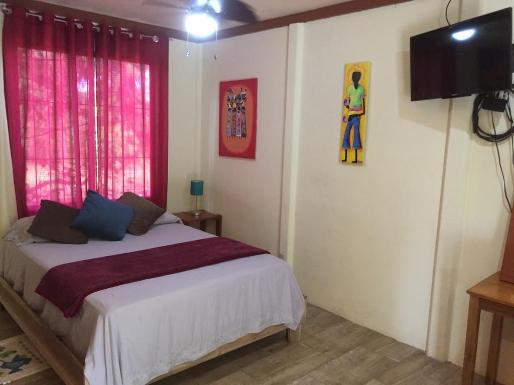 Suites Chile Verde Manzanillo  Extérieur photo